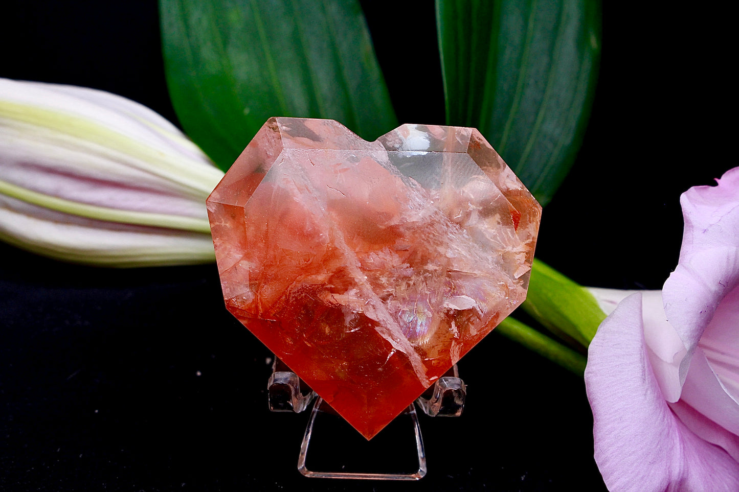 Feuerquarz Carving Herzform