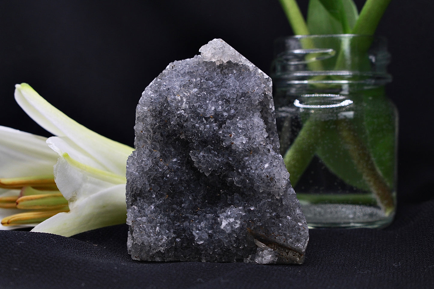 Grauer Amethyst Drusen Turm